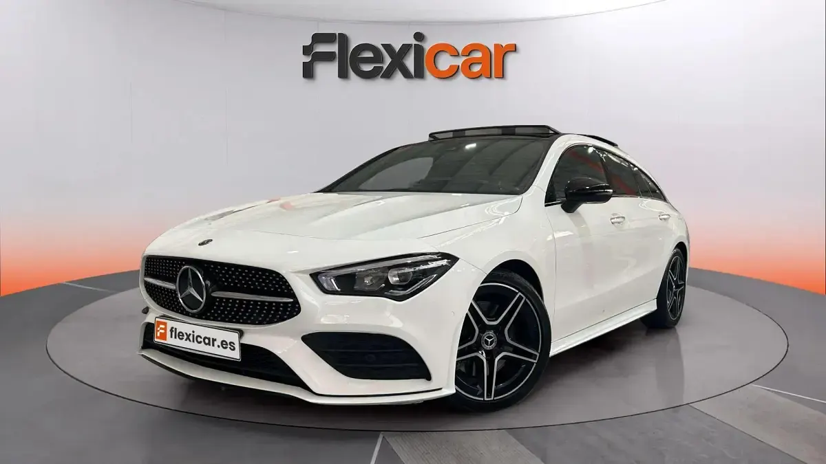 Käytetty Mercedes CLA200 Shooting Brake 163 HP (119 kW) 2020 Valkoinen Farmari