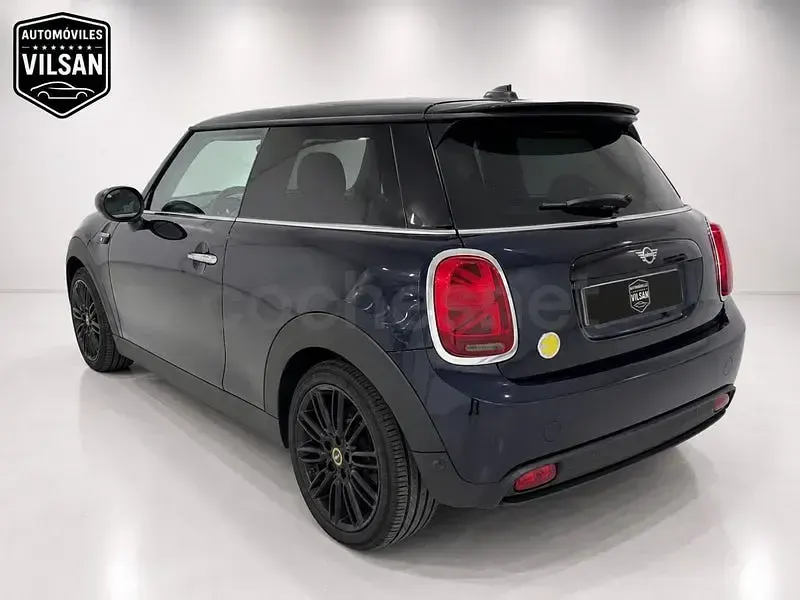 Usado Mini Cooper SE 135 kW (184 CV) 2022 Azul Utilitario