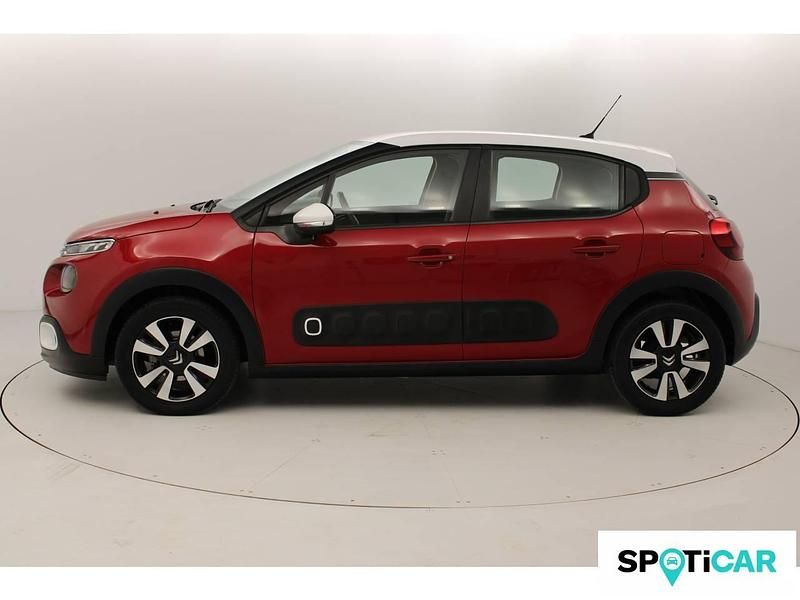 Usado Citroën C3 Feel 82 CV (60 kW) 2019 Rojo Utilitario