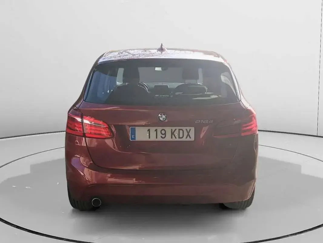 Usado BMW 216 Active Tourer 116 CV (85 kW) 2017 Rojo Monovolumen