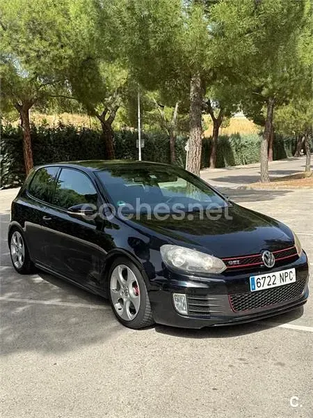 Usado VW Golf VI GTI 210 CV (154 kW) 2011 Negro Utilitario