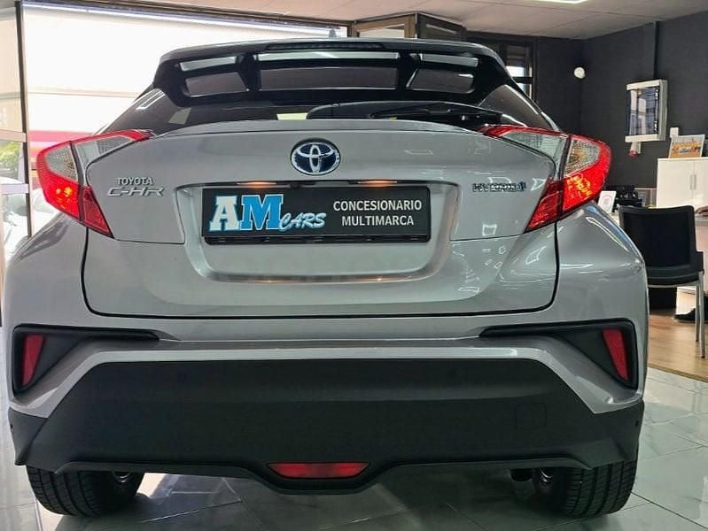 Usado Toyota C-HR Plus 122 CV (89 kW) 2019 Gris / plata SUV