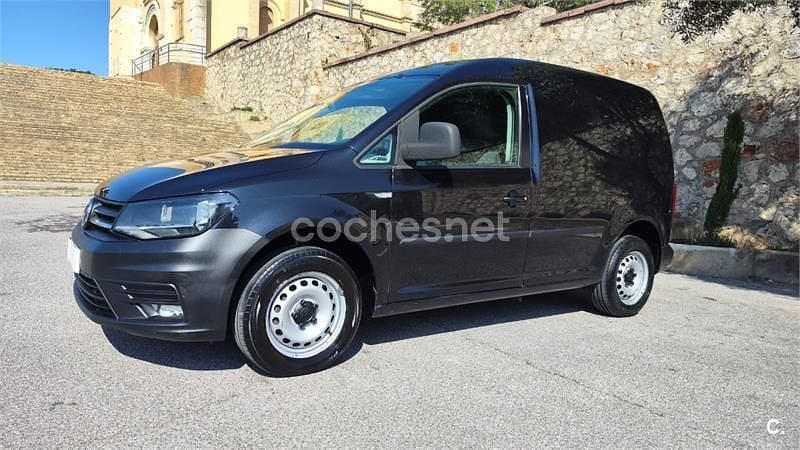Usado VW Caddy Pro 75 CV (55 kW) 2016 Negro Monovolumen