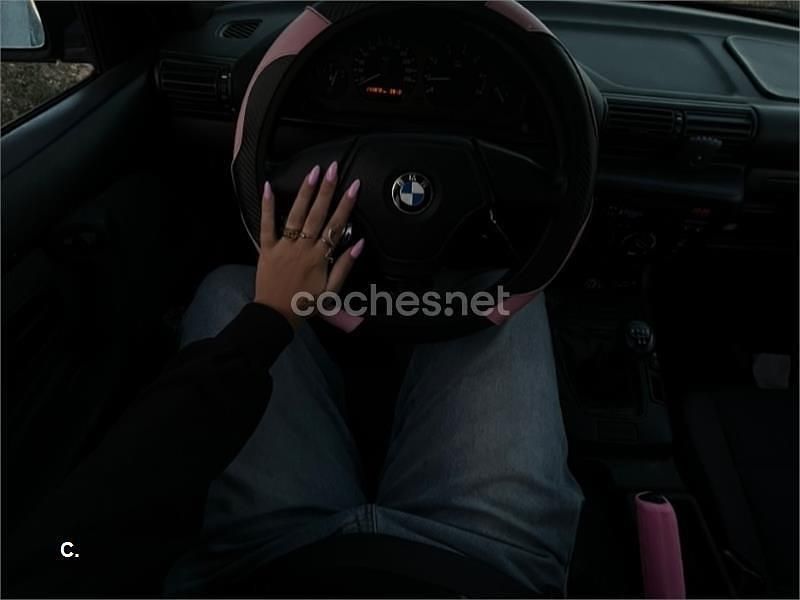 Gris / plata Usado 1998 BMW 316 Berlina | 4000 € - Imagen 1/4