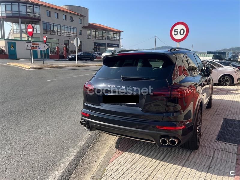 Usado Porsche Cayenne S 385 CV (283 kW) 2016 Negro SUV