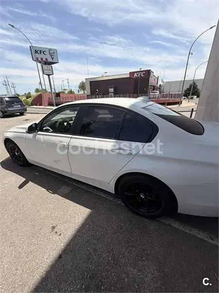 Usado BMW 318 150 CV (110 kW) 2018 Blanco Berlina