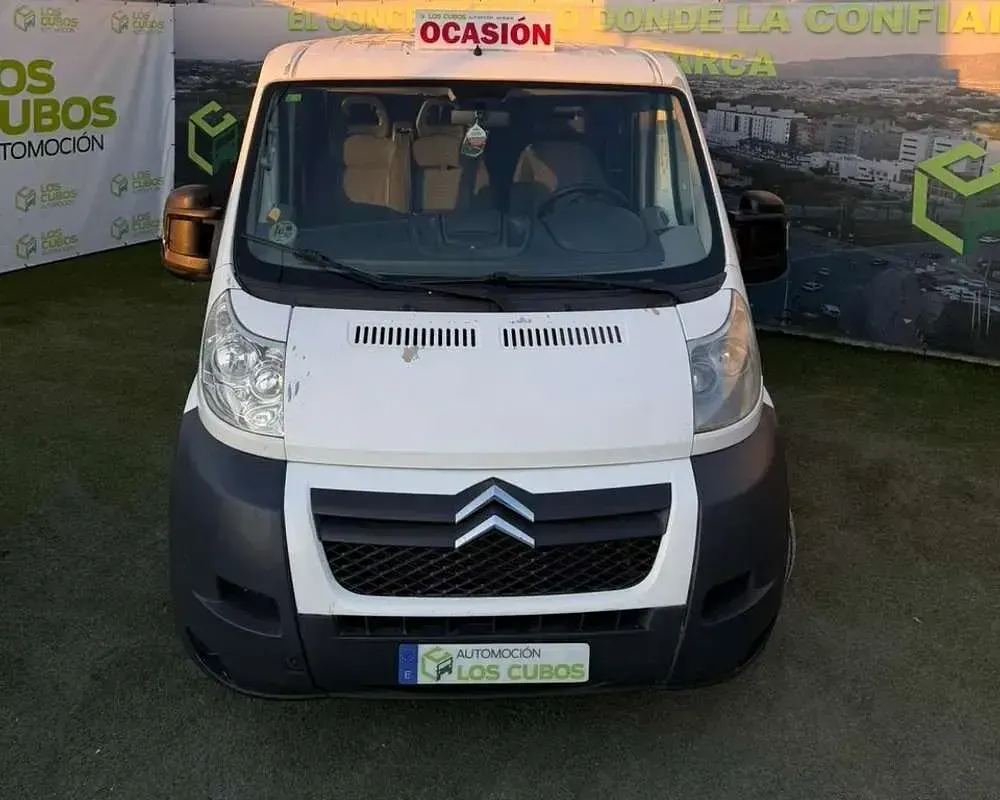 Usado Citroën Jumper 99 CV (72 kW) 2011 Blanco Monovolumen