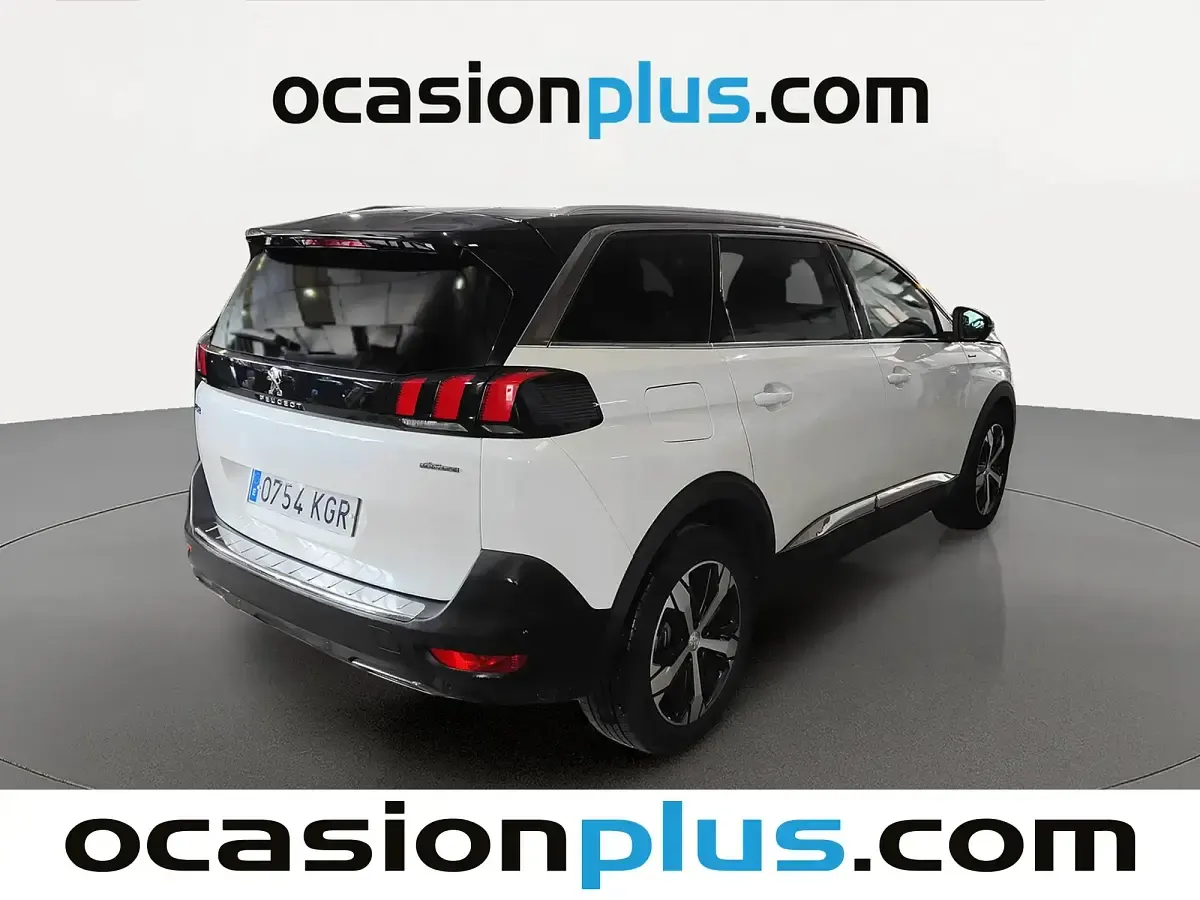 Usado Peugeot 5008 GT-line 165 CV (121 kW) 2018 Blanco SUV
