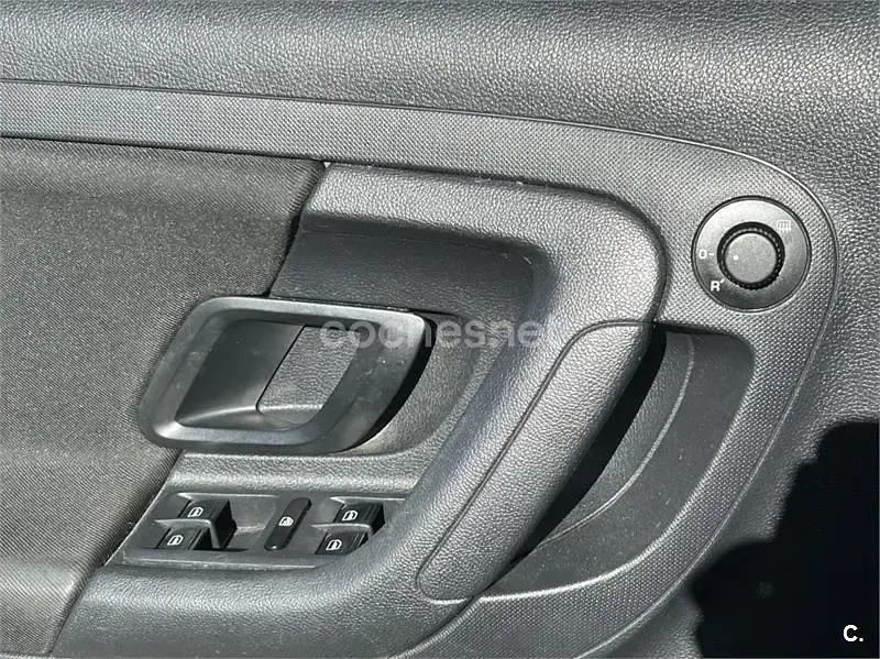 Usado Skoda Fabia 90 CV (66 kW) 2012 Gris / plata Berlina