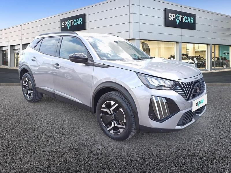 Usado Peugeot 2008 Allure 145 CV (106 kW) 2025 Gris SUV