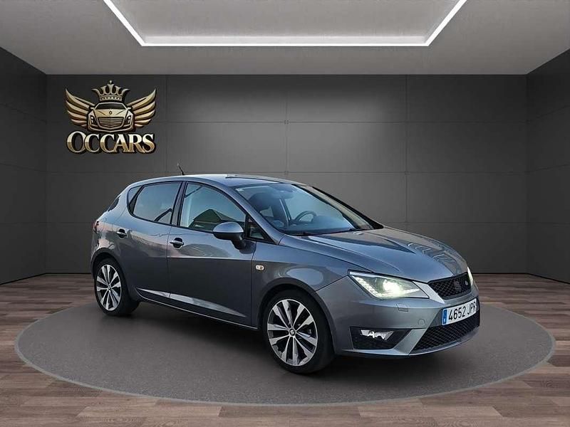 Usado Seat Ibiza FR 90 CV (66 kW) 2016 Gris Utilitario