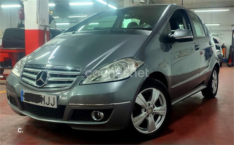 Gris / plata Usado 2012 Mercedes A180 Avantgarde Monovolumen | 6850 € (Super precio) - Imagen 1/4