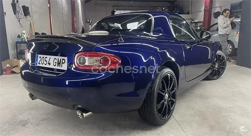 Usado Mazda MX5 Style 126 CV (92 kW) 2009 Azul Descapotable