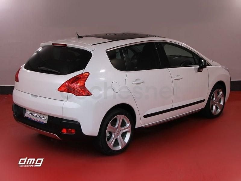 Usado Peugeot 3008 Premium 156 CV (114 kW) 2010 Blanco Berlina