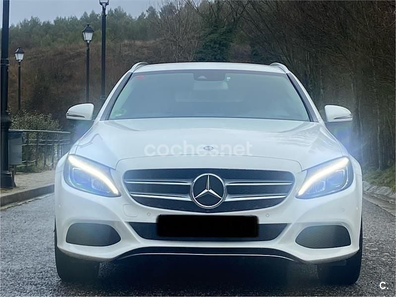 Usado Mercedes C220 Exclusive 170 CV (125 kW) 2017 Blanco Familiar