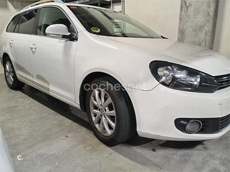 Usado VW Golf VII Sport 105 CV (77 kW) 2012 Blanco Familiar