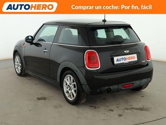 Usado Mini ONE 102 CV (75 kW) 2015 Negro Utilitario
