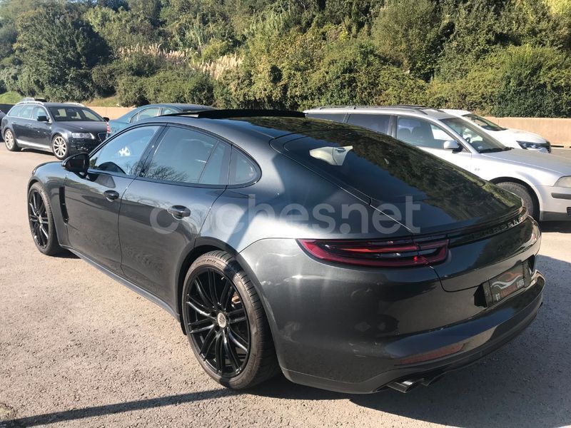 Usado Porsche Panamera 4S 422 CV (310 kW) 2017 Gris / plata Berlina