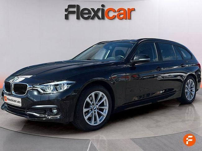 Usado BMW 318 150 CV (110 kW) 2019 Negro Familiar