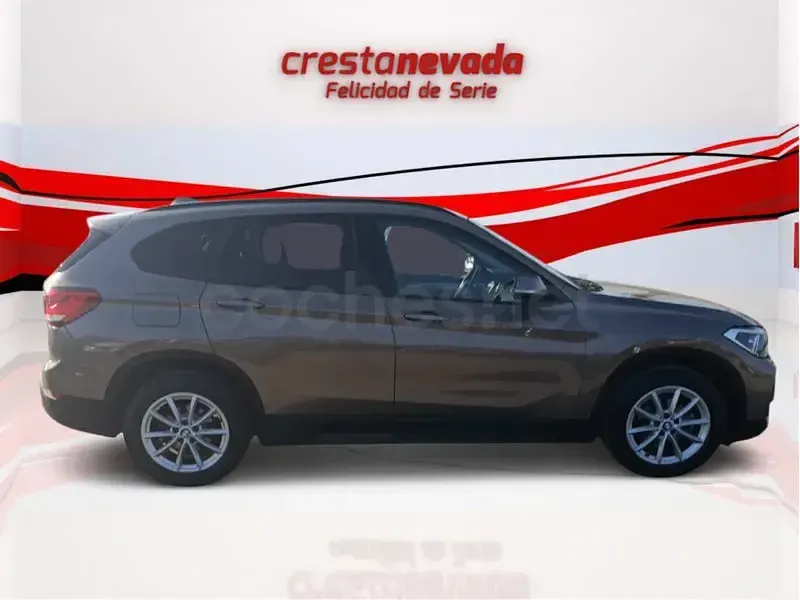 Usado BMW X1 116 CV (85 kW) 2020 Gris / plata SUV