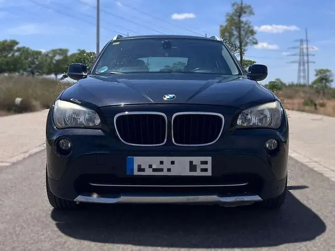 Usado BMW X1 143 CV (105 kW) 2010 Negro SUV
