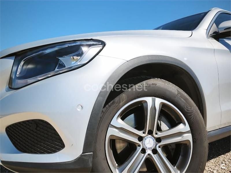 Usado Mercedes GLC250 Exclusive 204 CV (150 kW) 2016 Gris / plata SUV