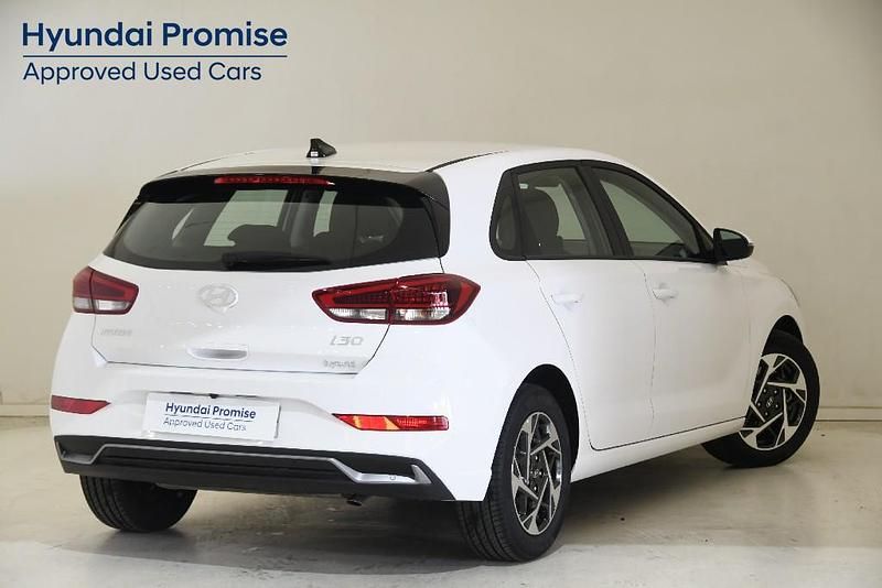 Usado Hyundai i30 99 CV (72 kW) 2024