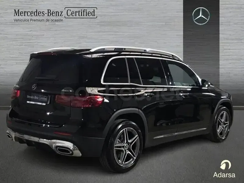 Usado Mercedes GLB200 150 CV (110 kW) 2025 Negro noche SUV