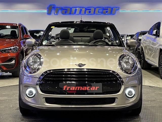 Usado Mini Cooper Cabriolet 136 CV (100 kW) 2020 Plateado Descapotable