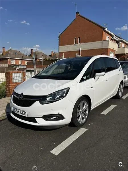 Usado Opel Zafira Excellence 140 CV (102 kW) 2018 Blanco Monovolumen