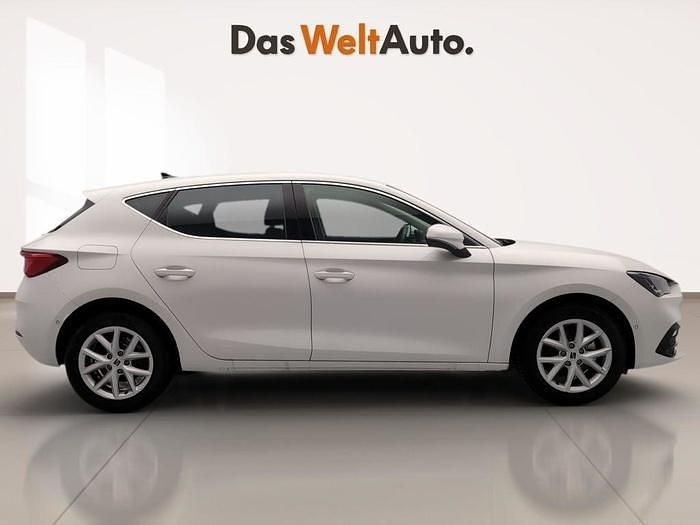 Usado Seat Leon Style 116 CV (85 kW) 2025 Blanco