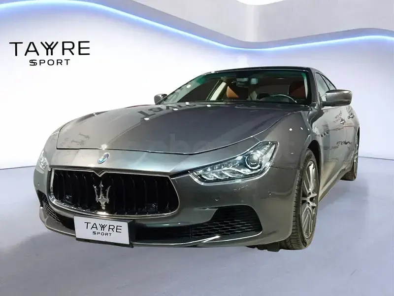 Usado Maserati Ghibli 275 CV (202 kW) 2016 Gris Berlina