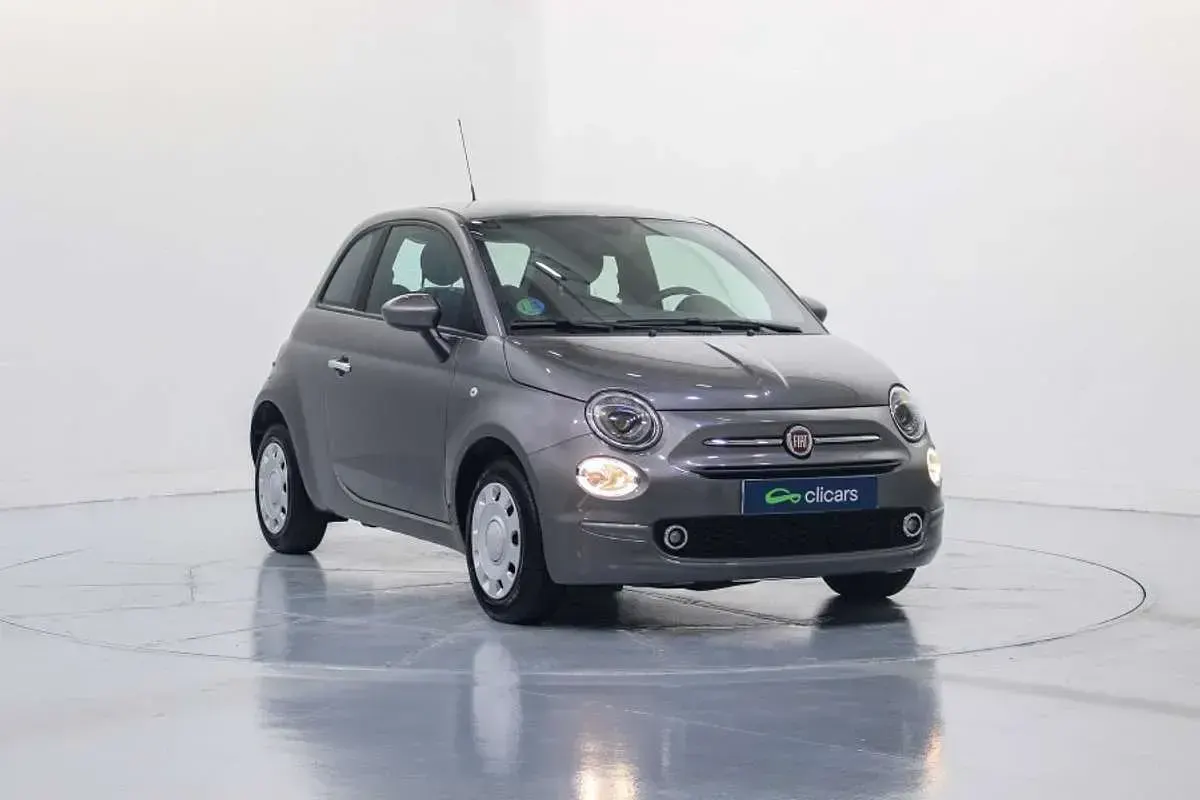 Używany Fiat 500 71 KM (52 kW) 2023 Szary Hatchback