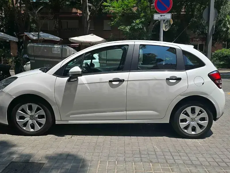 Usado Citroën C3 Tonic 68 CV (50 kW) 2013 Blanco Berlina