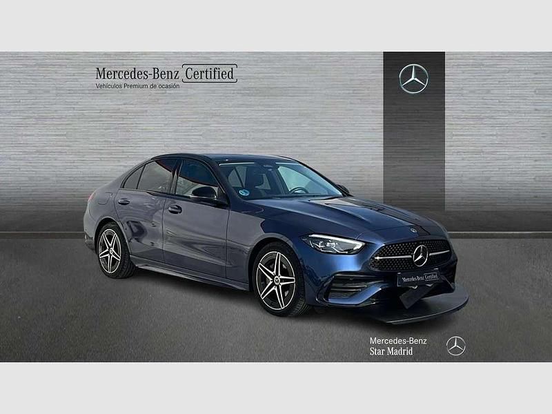 Usado Mercedes C220 197 HP (144 kW) 2025 Sedan