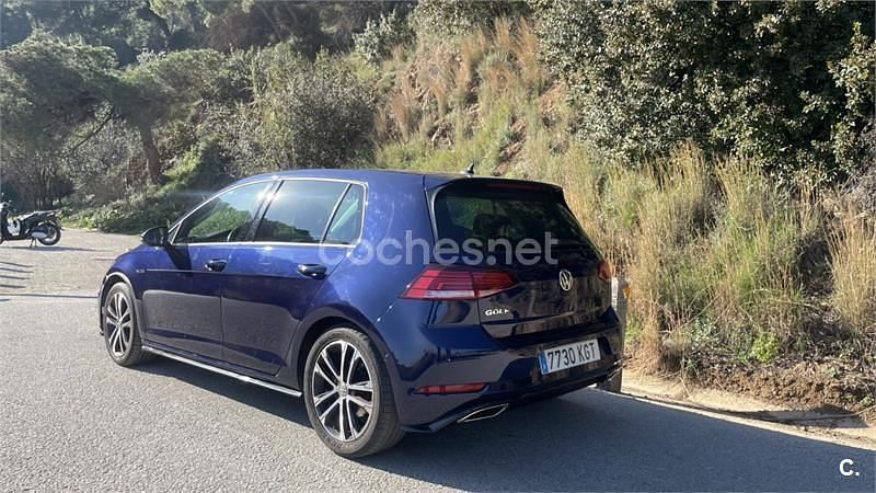 Usado VW Golf VII Advance 150 CV (110 kW) 2018 Azul Berlina