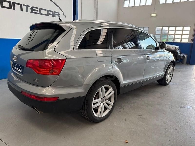 Usado Audi Q7 350 CV (257 kW) 2006 Gris / plata SUV