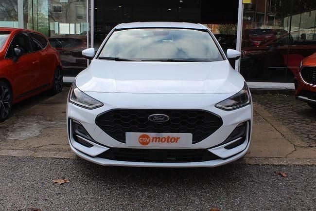 Usado Ford Focus ST-Line 126 CV (92 kW) 2023 Blanco Berlina