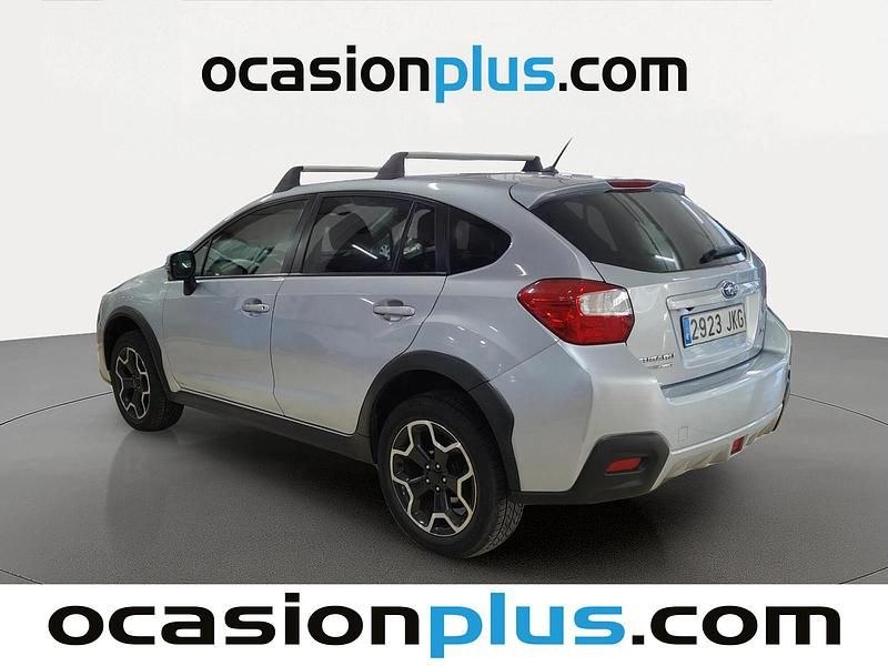 Usado Subaru XV 150 CV (110 kW) 2015 Gris plata SUV