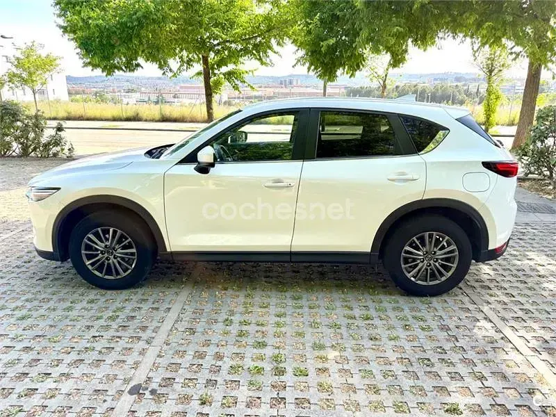 Używany Mazda CX-5 165 KM (121 kW) 2018 Biały SUV
