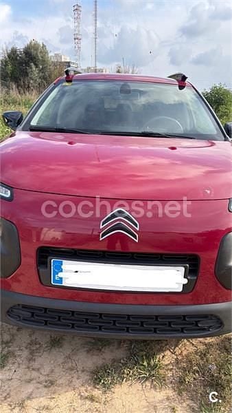 Usado Citroën C4 Feel 82 CV (60 kW) 2017 Granate Berlina