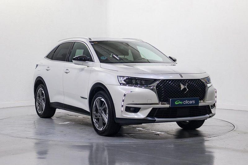 Usado DS Automobiles DS3 Crossback So Chic 130 CV (95 kW) 2019 Blanco SUV
