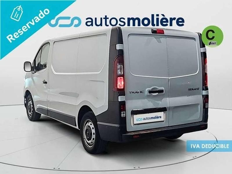 Usado Renault Trafic 131 CV (96 kW) 2023 Blanco Monovolumen