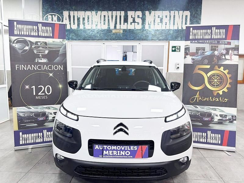 Usado Citroën C4 Cactus Feel 99 CV (72 kW) 2017 Blanco Utilitario