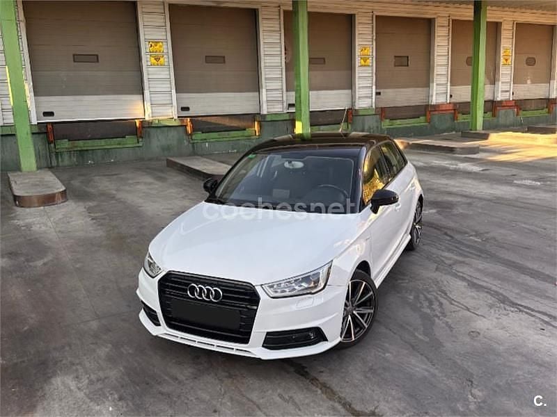 Blanco Usado 2015 Audi A1 Sportback Design Utilitario | 10.450 € (Precio justo) - Imagen 1/4