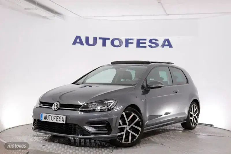 Gris Usado 2017 VW Golf VII R-line Utilitario | 18.750 € (Precio justo) - Imagen 1/4