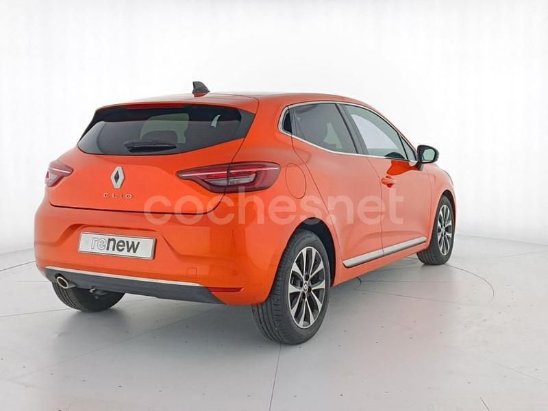 Usado Renault Clio V Techno 90 CV (66 kW) 2023 Naranja Berlina