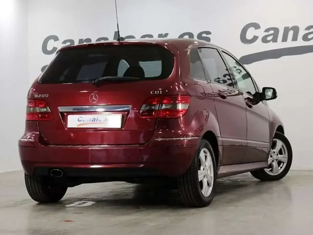 Usado Mercedes B200 140 CV (102 kW) 2009 Burdeos Monovolumen
