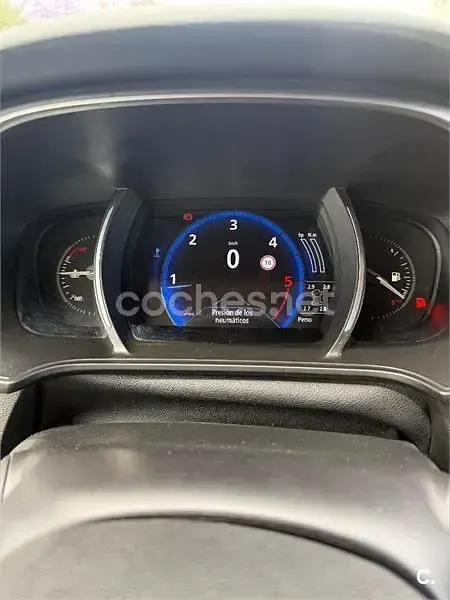 Usado Renault Mégane Bose Edition 130 CV (95 kW) 2018 Negro Berlina