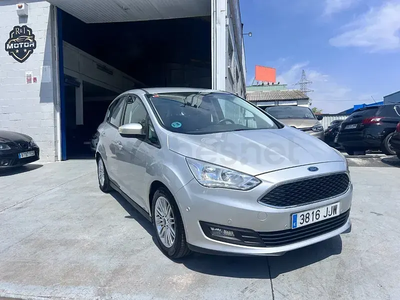 Usado Ford C-MAX Trend 120 CV (88 kW) 2016 Gris / plata Monovolumen